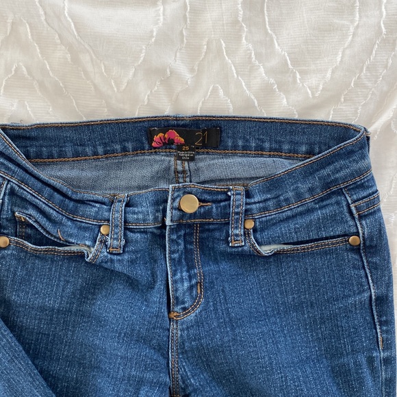 Dark skinny jeans - Picture 3 of 3